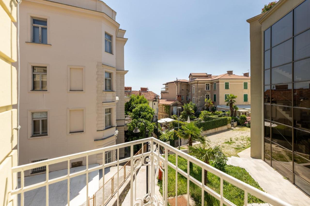 Apartments Liburnija Opatija Exterior foto