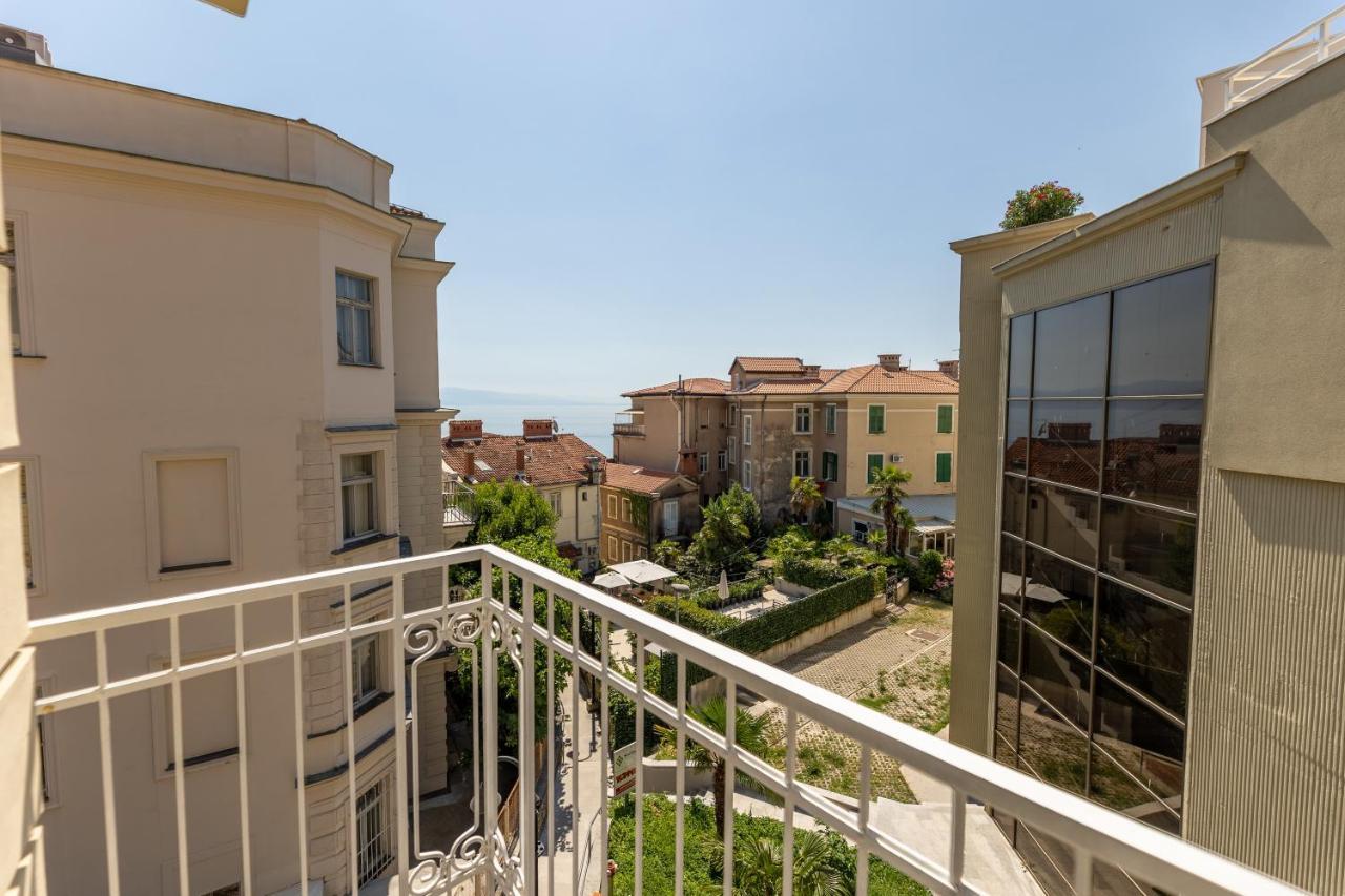 Apartments Liburnija Opatija Exterior foto